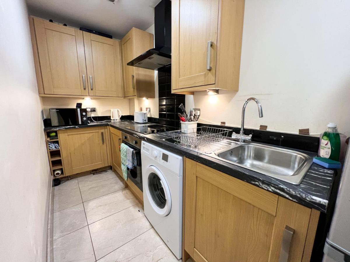 Convenient 2Br Flat Gorgie Edinburgh Lejlighed Eksteriør billede